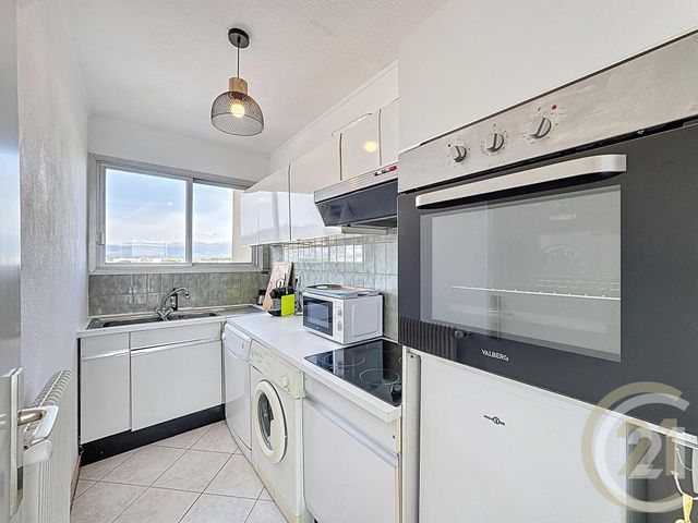 Appartement F2 &agrave; vendre - 2 pi&egrave;ces - 51,75 m2 - Cannes La Bocca - 06 - PROVENCE-ALPES-COTE-D-AZUR
