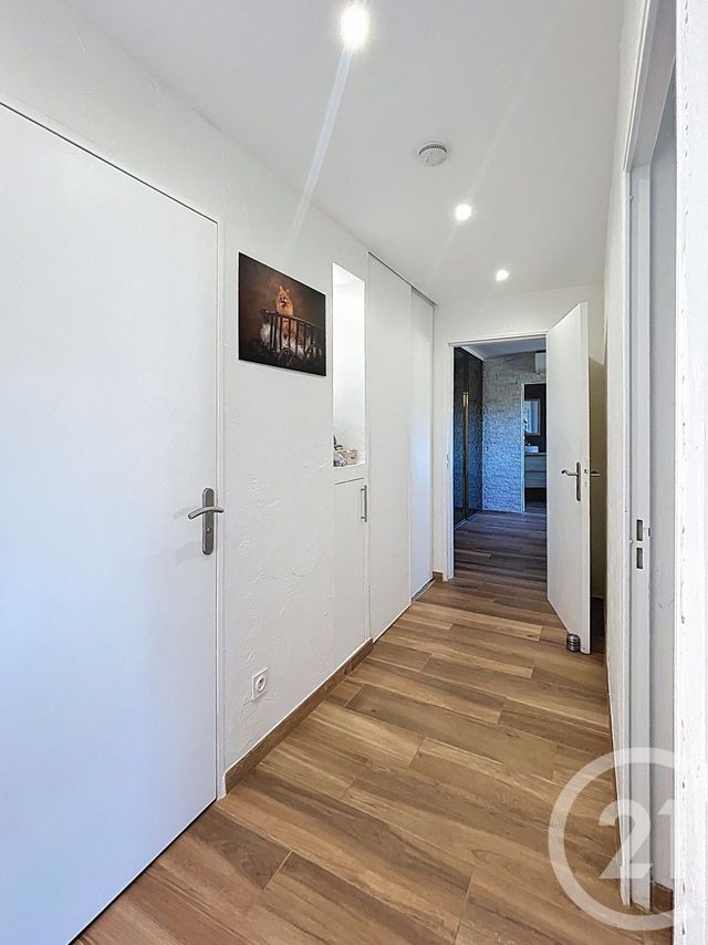 Appartement F4 &agrave; vendre - 4 pi&egrave;ces - 106 m2 - Cannes La Bocca - 06 - PROVENCE-ALPES-COTE-D-AZUR