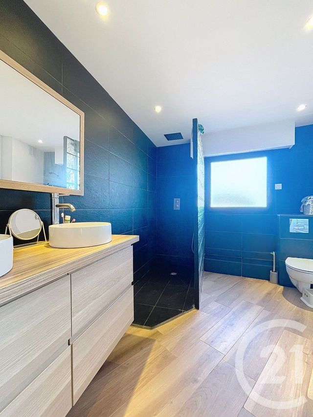 Appartement F4 &agrave; vendre - 4 pi&egrave;ces - 106 m2 - Cannes La Bocca - 06 - PROVENCE-ALPES-COTE-D-AZUR