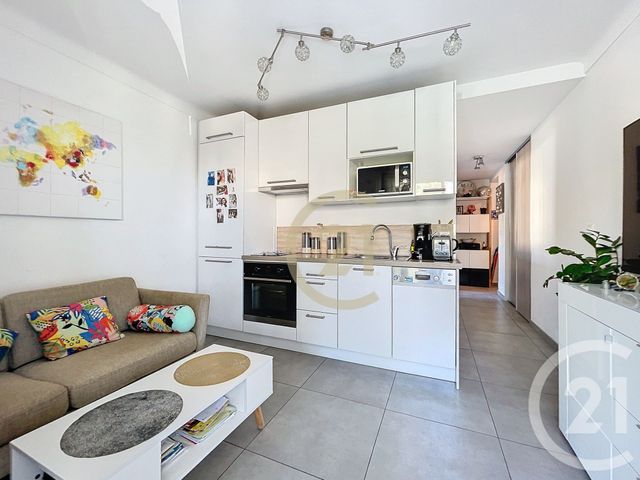 Appartement F2 &agrave; vendre - 2 pi&egrave;ces - 30,45 m2 - Cannes - 06 - PROVENCE-ALPES-COTE-D-AZUR