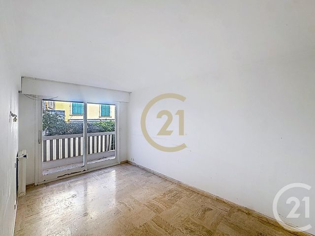 Appartement T4 &agrave; vendre - 4 pi&egrave;ces - 90,63 m2 - Le Cannet - 06 - PROVENCE-ALPES-COTE-D-AZUR
