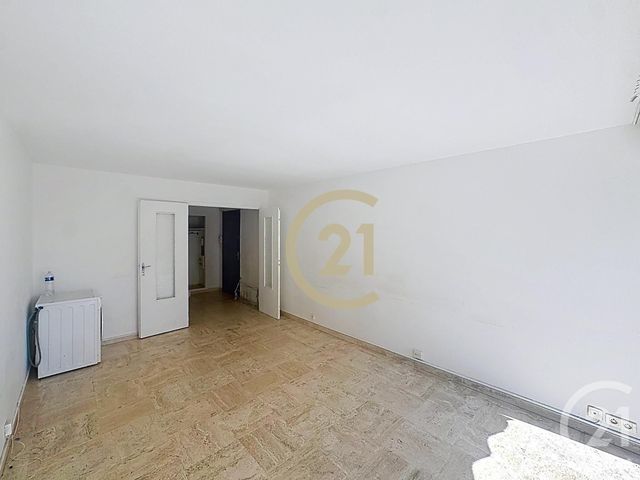 Appartement T4 &agrave; vendre - 4 pi&egrave;ces - 90,63 m2 - Le Cannet - 06 - PROVENCE-ALPES-COTE-D-AZUR