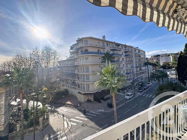 Appartement T4 &agrave; vendre - 4 pi&egrave;ces - 90,63 m2 - Le Cannet - 06 - PROVENCE-ALPES-COTE-D-AZUR