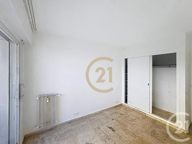 Appartement T4 &agrave; vendre - 4 pi&egrave;ces - 90,63 m2 - Le Cannet - 06 - PROVENCE-ALPES-COTE-D-AZUR