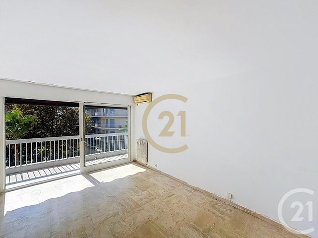 Appartement T4 &agrave; vendre - 4 pi&egrave;ces - 90,63 m2 - Le Cannet - 06 - PROVENCE-ALPES-COTE-D-AZUR