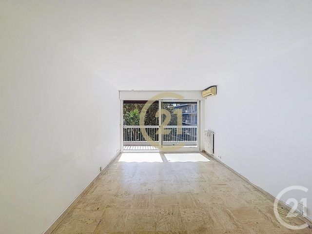 Appartement T4 &agrave; vendre - 4 pi&egrave;ces - 90,63 m2 - Le Cannet - 06 - PROVENCE-ALPES-COTE-D-AZUR