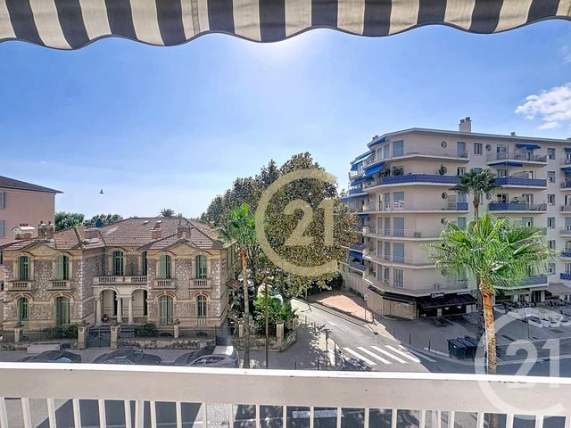 Appartement T4 &agrave; vendre - 4 pi&egrave;ces - 90,63 m2 - Le Cannet - 06 - PROVENCE-ALPES-COTE-D-AZUR