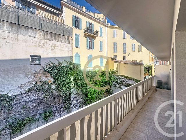 Appartement T4 &agrave; vendre - 4 pi&egrave;ces - 90,63 m2 - Le Cannet - 06 - PROVENCE-ALPES-COTE-D-AZUR