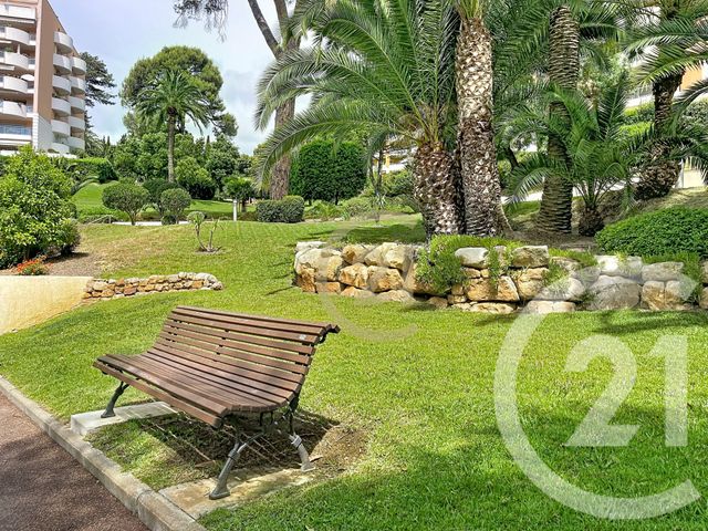 Appartement F3 &agrave; vendre - 3 pi&egrave;ces - 66 m2 - Cannes La Bocca - 06 - PROVENCE-ALPES-COTE-D-AZUR