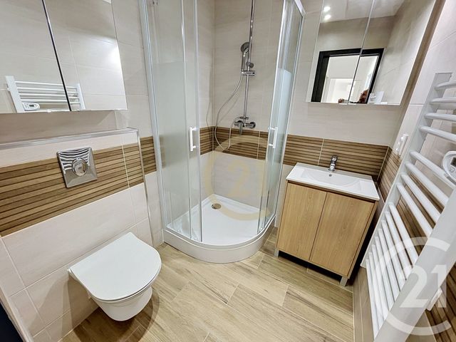 Appartement F3 &agrave; vendre - 3 pi&egrave;ces - 66 m2 - Cannes La Bocca - 06 - PROVENCE-ALPES-COTE-D-AZUR