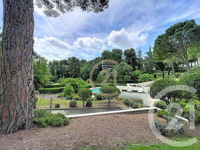 Appartement F3 &agrave; vendre - 3 pi&egrave;ces - 66 m2 - Cannes La Bocca - 06 - PROVENCE-ALPES-COTE-D-AZUR
