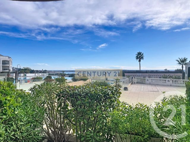 Appartement F2 à vendre - 2 pièces - 26,91 m2 - Cannes - 06 - PROVENCE-ALPES-COTE-D-AZUR