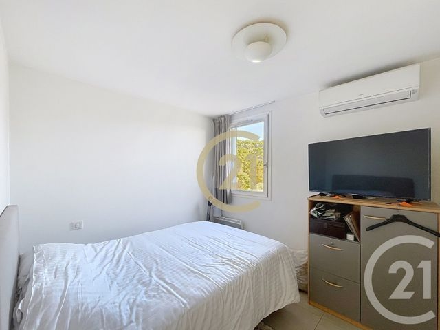 Appartement T3 à vendre - 3 pièces - 55,56 m2 - Cannes La Bocca - 06 - PROVENCE-ALPES-COTE-D-AZUR