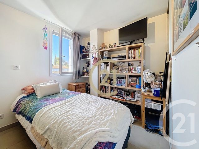 Appartement T3 à vendre - 3 pièces - 55,56 m2 - Cannes La Bocca - 06 - PROVENCE-ALPES-COTE-D-AZUR