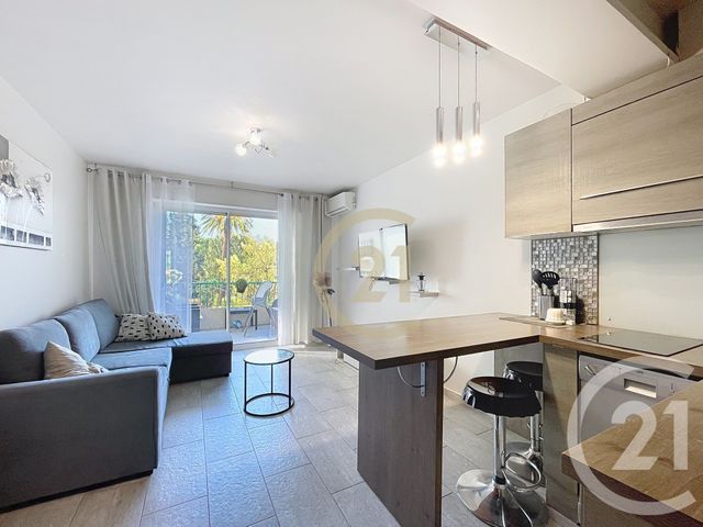 Appartement F2 &agrave; vendre - 2 pi&egrave;ces - 30 m2 - Cannes - 06 - PROVENCE-ALPES-COTE-D-AZUR