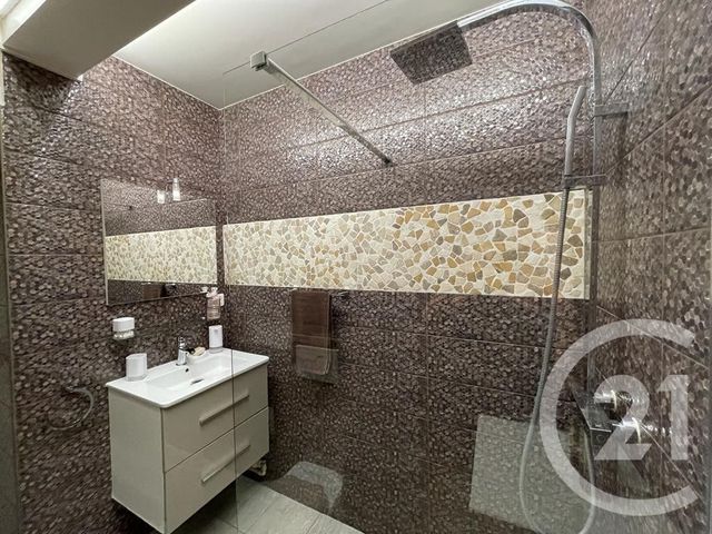 Appartement F2 à vendre - 2 pièces - 29,41 m2 - Cannes - 06 - PROVENCE-ALPES-COTE-D-AZUR