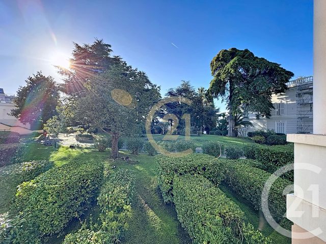 Appartement Studio &agrave; vendre - 1 pi&egrave;ce - 22,41 m2 - Cannes La Bocca - 06 - PROVENCE-ALPES-COTE-D-AZUR