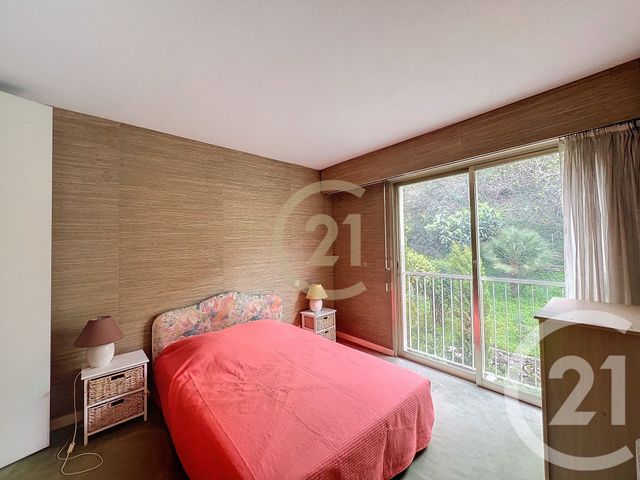 Appartement F2 &agrave; louer - 2 pi&egrave;ces - 59,77 m2 - Cannes La Bocca - 06 - PROVENCE-ALPES-COTE-D-AZUR