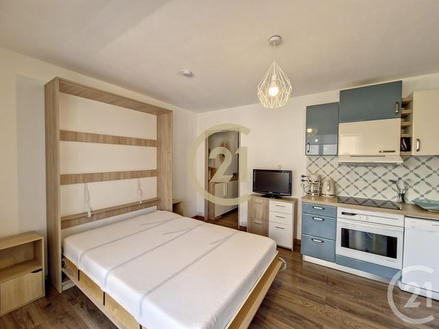 Appartement F1 &agrave; louer - 1 pi&egrave;ce - 26,37 m2 - Cannes La Bocca - 06 - PROVENCE-ALPES-COTE-D-AZUR