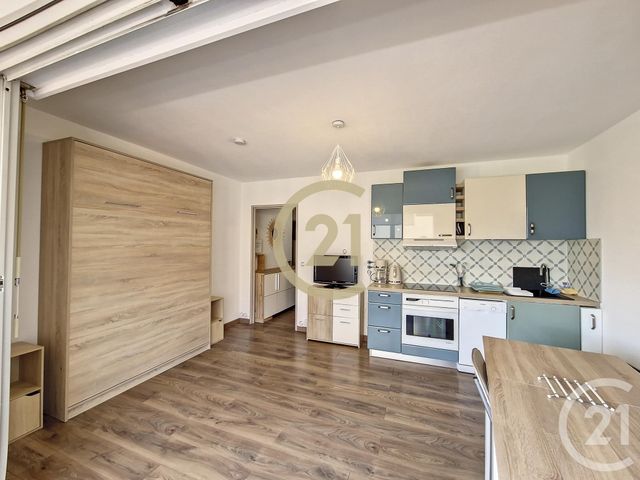 Appartement F1 &agrave; louer - 1 pi&egrave;ce - 26,37 m2 - Cannes La Bocca - 06 - PROVENCE-ALPES-COTE-D-AZUR