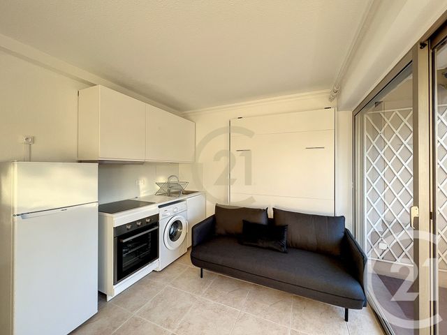 Appartement Studio &agrave; louer - 1 pi&egrave;ce - 19,30 m2 - Mandelieu La Napoule - 06 - PROVENCE-ALPES-COTE-D-AZUR