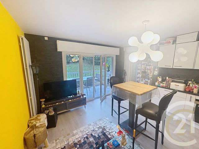 Appartement T2 &agrave; vendre - 2 pi&egrave;ces - 36,75 m2 - Cannes La Bocca - 06 - PROVENCE-ALPES-COTE-D-AZUR