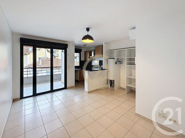 Appartement F1 &agrave; vendre - 1 pi&egrave;ce - 23,20 m2 - Cannes La Bocca - 06 - PROVENCE-ALPES-COTE-D-AZUR