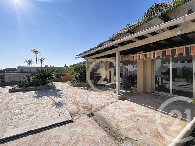 Appartement F4 &agrave; vendre - 4 pi&egrave;ces - 118,70 m2 - Mandelieu La Napoule - 06 - PROVENCE-ALPES-COTE-D-AZUR