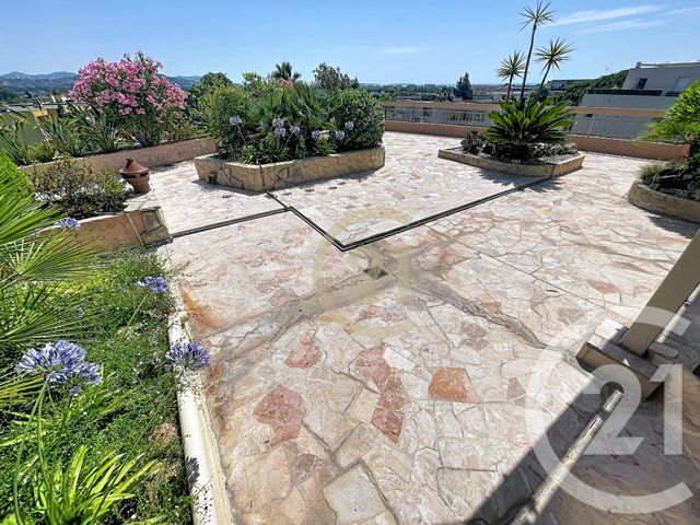 Appartement F4 &agrave; vendre - 4 pi&egrave;ces - 120 m2 - Mandelieu La Napoule - 06 - PROVENCE-ALPES-COTE-D-AZUR