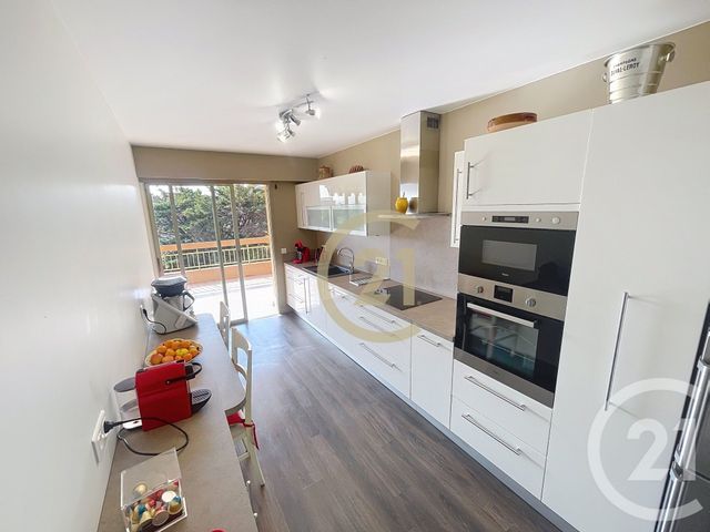 Appartement F4 &agrave; vendre - 4 pi&egrave;ces - 120 m2 - Mandelieu La Napoule - 06 - PROVENCE-ALPES-COTE-D-AZUR
