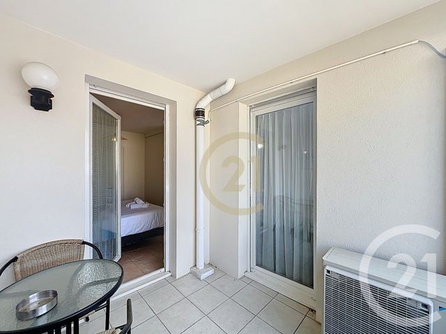 Appartement T2 &agrave; louer - 2 pi&egrave;ces - 42 m2 - Cannes La Bocca - 06 - PROVENCE-ALPES-COTE-D-AZUR