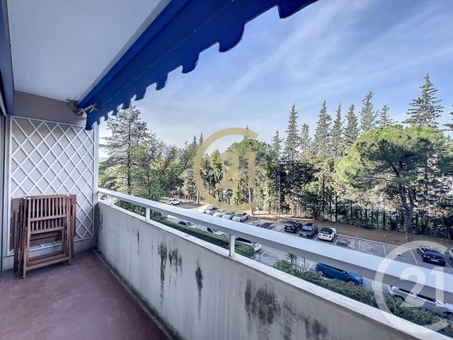 Appartement Studio &agrave; louer - 1 pi&egrave;ce - 19,30 m2 - Mandelieu La Napoule - 06 - PROVENCE-ALPES-COTE-D-AZUR