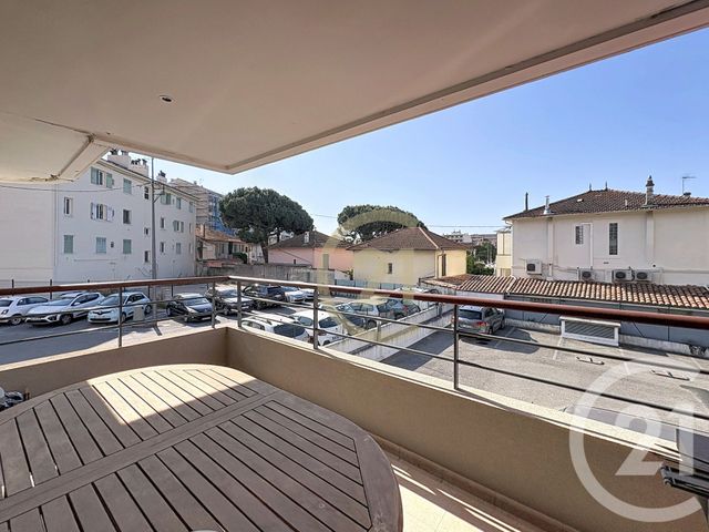 Appartement F3 &agrave; vendre - 3 pi&egrave;ces - 68,01 m2 - Cannes - 06 - PROVENCE-ALPES-COTE-D-AZUR