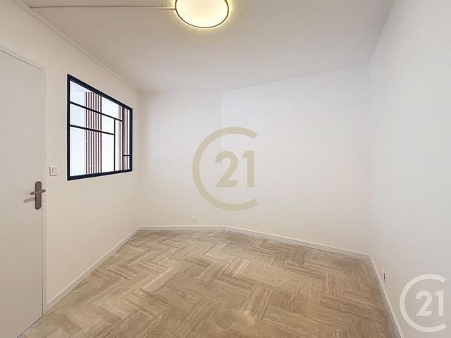 Appartement F2 &agrave; louer - 2 pi&egrave;ces - 38 m2 - Mandelieu La Napoule - 06 - PROVENCE-ALPES-COTE-D-AZUR