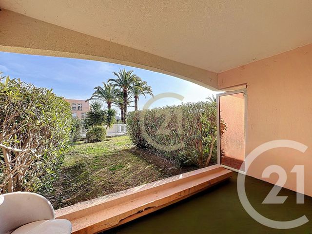 Appartement Studio &agrave; louer - 1 pi&egrave;ce - 25,88 m2 - Vallauris - 06 - PROVENCE-ALPES-COTE-D-AZUR