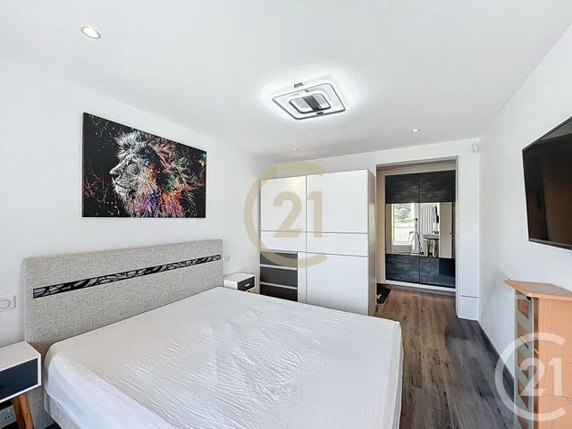 Appartement F4 &agrave; louer - 4 pi&egrave;ces - 91,86 m2 - Cannes La Bocca - 06 - PROVENCE-ALPES-COTE-D-AZUR