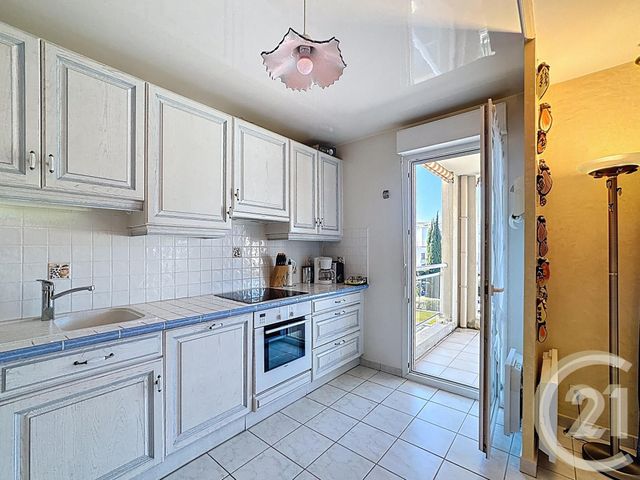 Appartement T3 &agrave; vendre - 3 pi&egrave;ces - 64 m2 - Cannes La Bocca - 06 - PROVENCE-ALPES-COTE-D-AZUR