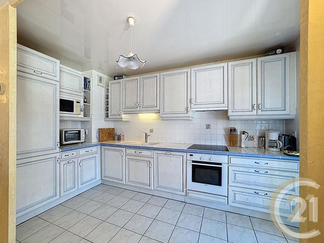 Appartement T3 &agrave; vendre - 3 pi&egrave;ces - 64 m2 - Cannes La Bocca - 06 - PROVENCE-ALPES-COTE-D-AZUR