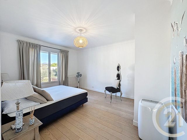 Maison &agrave; vendre - 7 pi&egrave;ces - 229,49 m2 - Mougins - 06 - PROVENCE-ALPES-COTE-D-AZUR