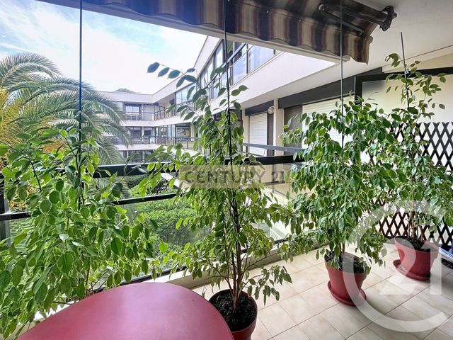 Appartement F1 &agrave; vendre - 1 pi&egrave;ce - 28,48 m2 - Mandelieu La Napoule - 06 - PROVENCE-ALPES-COTE-D-AZUR