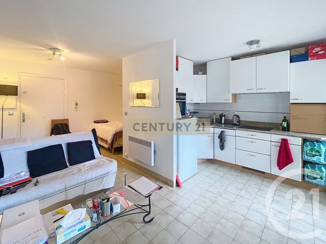 Appartement F1 &agrave; vendre - 1 pi&egrave;ce - 28,48 m2 - Mandelieu La Napoule - 06 - PROVENCE-ALPES-COTE-D-AZUR