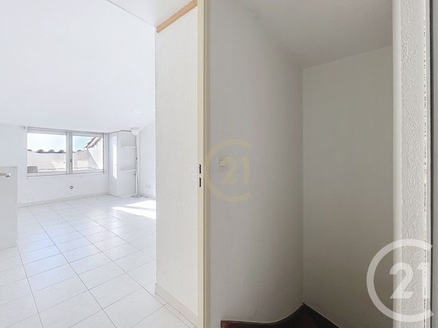 Appartement F2 &agrave; vendre - 2 pi&egrave;ces - 46,50 m2 - Cannes La Bocca - 06 - PROVENCE-ALPES-COTE-D-AZUR