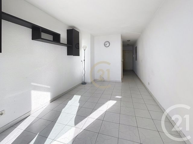 Appartement F2 &agrave; vendre - 2 pi&egrave;ces - 46,50 m2 - Cannes La Bocca - 06 - PROVENCE-ALPES-COTE-D-AZUR