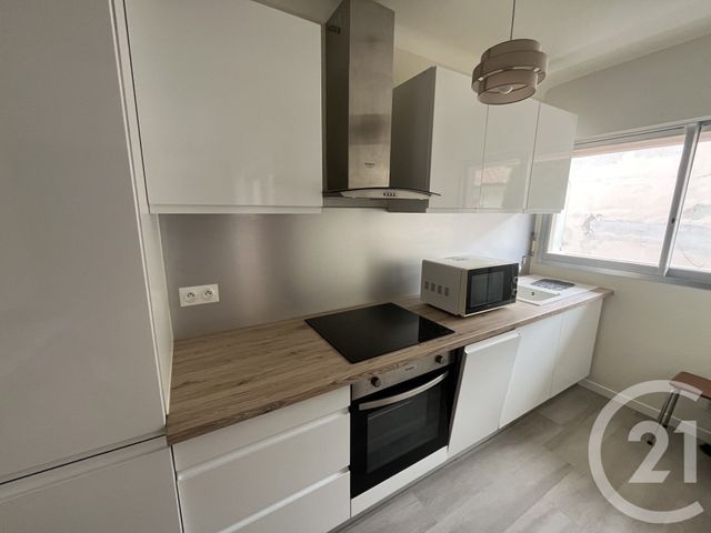 Appartement Studio &agrave; louer - 1 pi&egrave;ce - 28,78 m2 - Cannes - 06 - PROVENCE-ALPES-COTE-D-AZUR