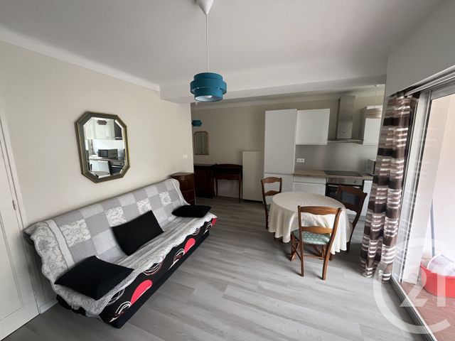 Appartement Studio &agrave; louer - 1 pi&egrave;ce - 28,78 m2 - Cannes - 06 - PROVENCE-ALPES-COTE-D-AZUR