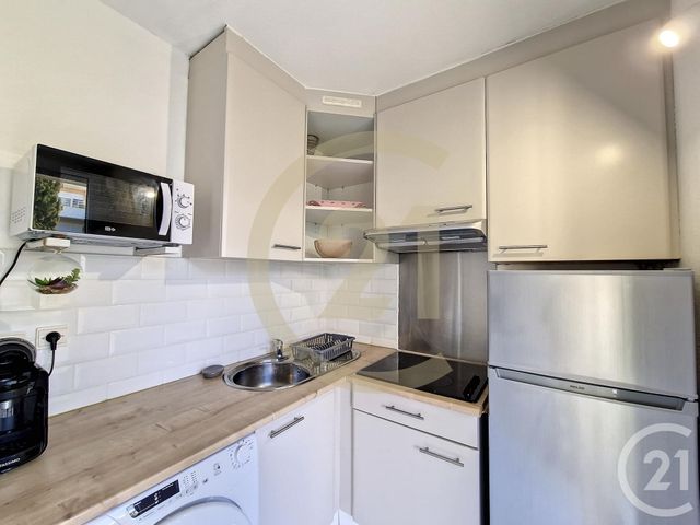 Appartement Studio &agrave; louer - 1 pi&egrave;ce - 30,78 m2 - Cannes La Bocca - 06 - PROVENCE-ALPES-COTE-D-AZUR