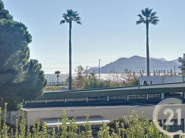 Appartement &agrave; vendre - 2 pi&egrave;ces - 27,03 m2 - Cannes La Bocca - 06 - PROVENCE-ALPES-COTE-D-AZUR