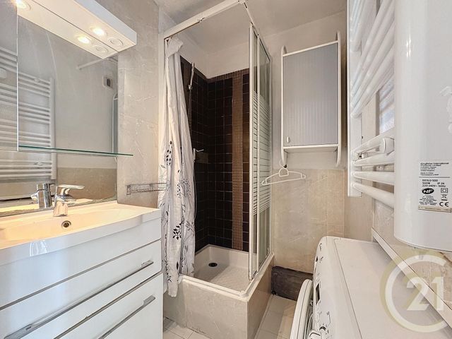 Appartement &agrave; vendre - 2 pi&egrave;ces - 27,03 m2 - Cannes La Bocca - 06 - PROVENCE-ALPES-COTE-D-AZUR