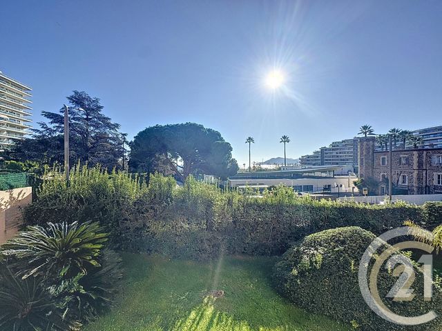 Appartement &agrave; vendre - 2 pi&egrave;ces - 27,03 m2 - Cannes La Bocca - 06 - PROVENCE-ALPES-COTE-D-AZUR