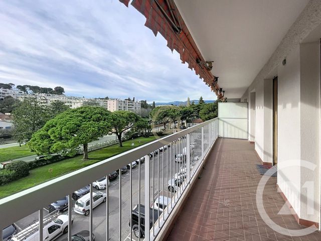 Appartement F2 &agrave; vendre - 2 pi&egrave;ces - 46,17 m2 - Le Cannet - 06 - PROVENCE-ALPES-COTE-D-AZUR